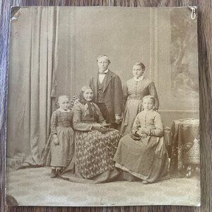 Antique Vintage Portuguese Portrait Photo Family Portugal Avo Headscarf Aprons
